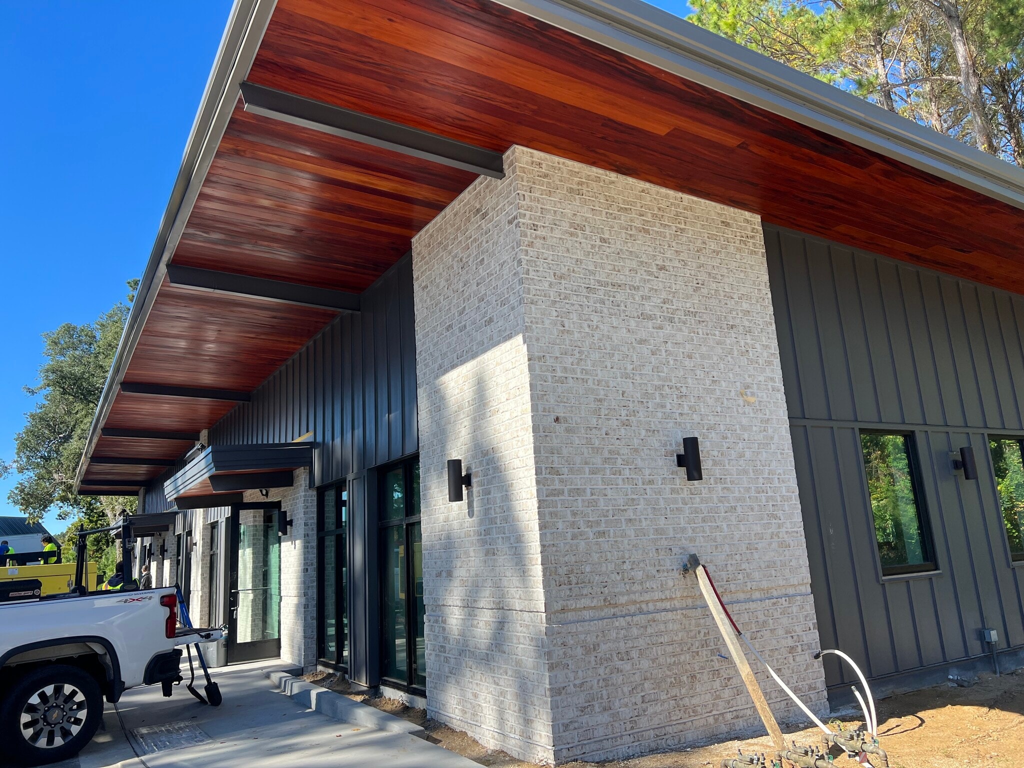 N Hwy 17 & Greythorne Dr, Mount Pleasant, SC for Rent