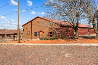 Guthrie, OK Freestanding - 410 W Harrison Ave