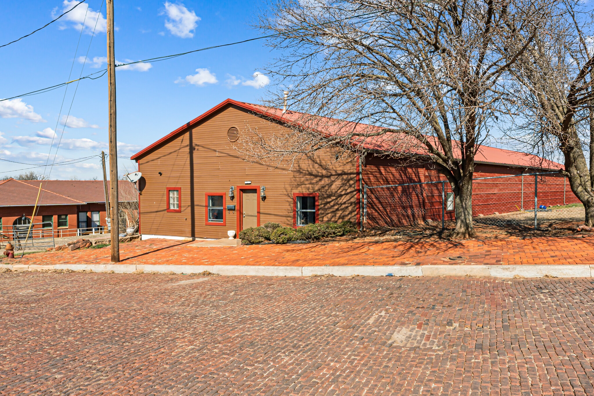 410 W Harrison Ave, Guthrie, OK for Sale