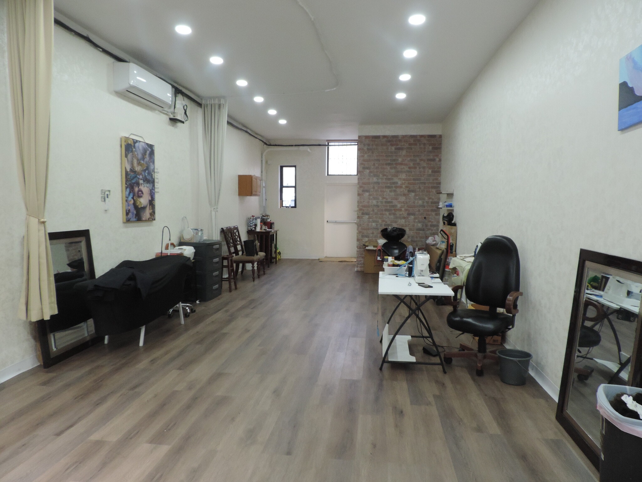 4 Welwyn Rd, Great Neck, NY for Rent