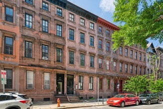 Philadelphia, PA Apartments - 1522 Pine St
