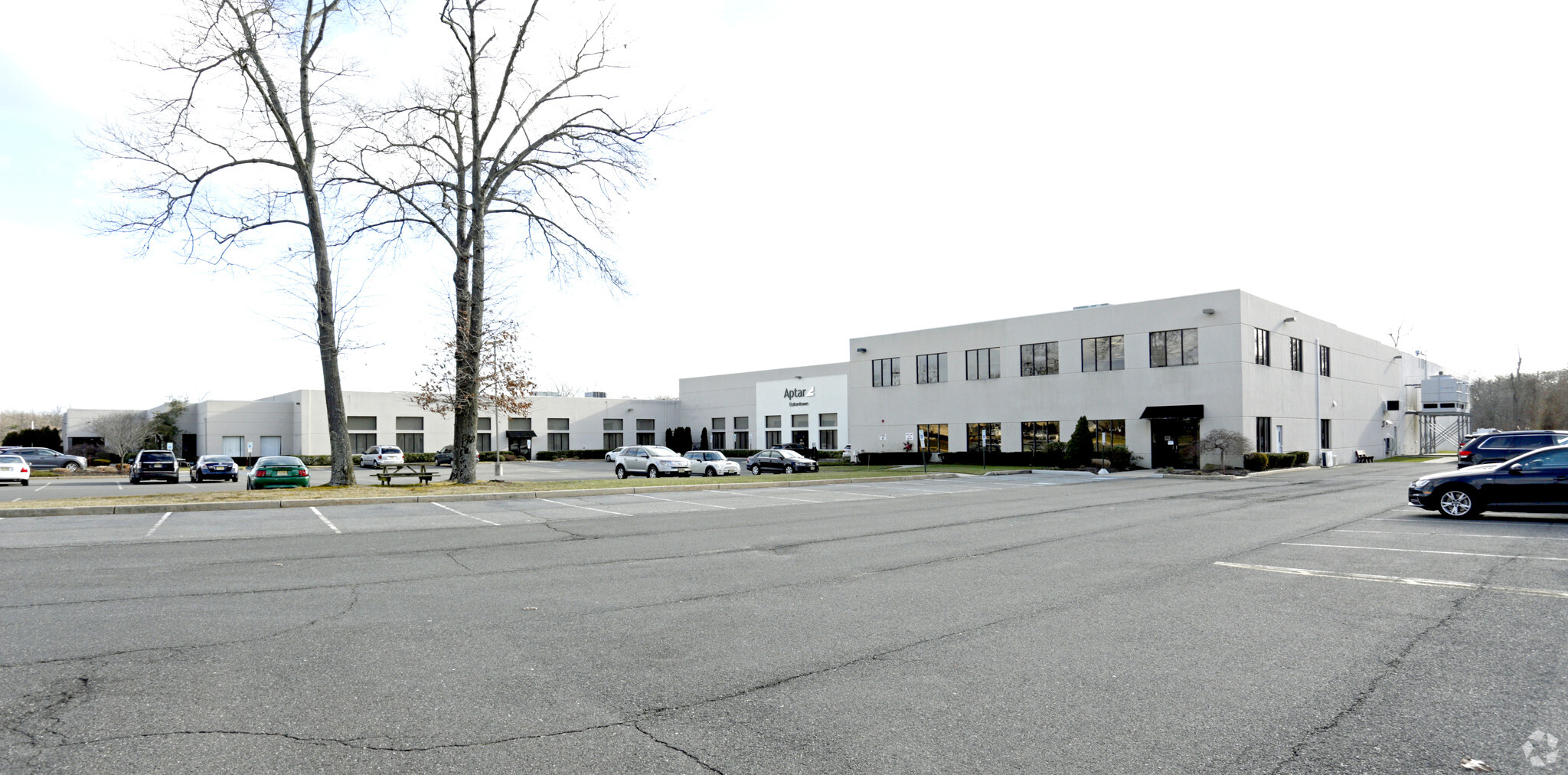 611 Industrial Way W, Eatontown, NJ for Rent