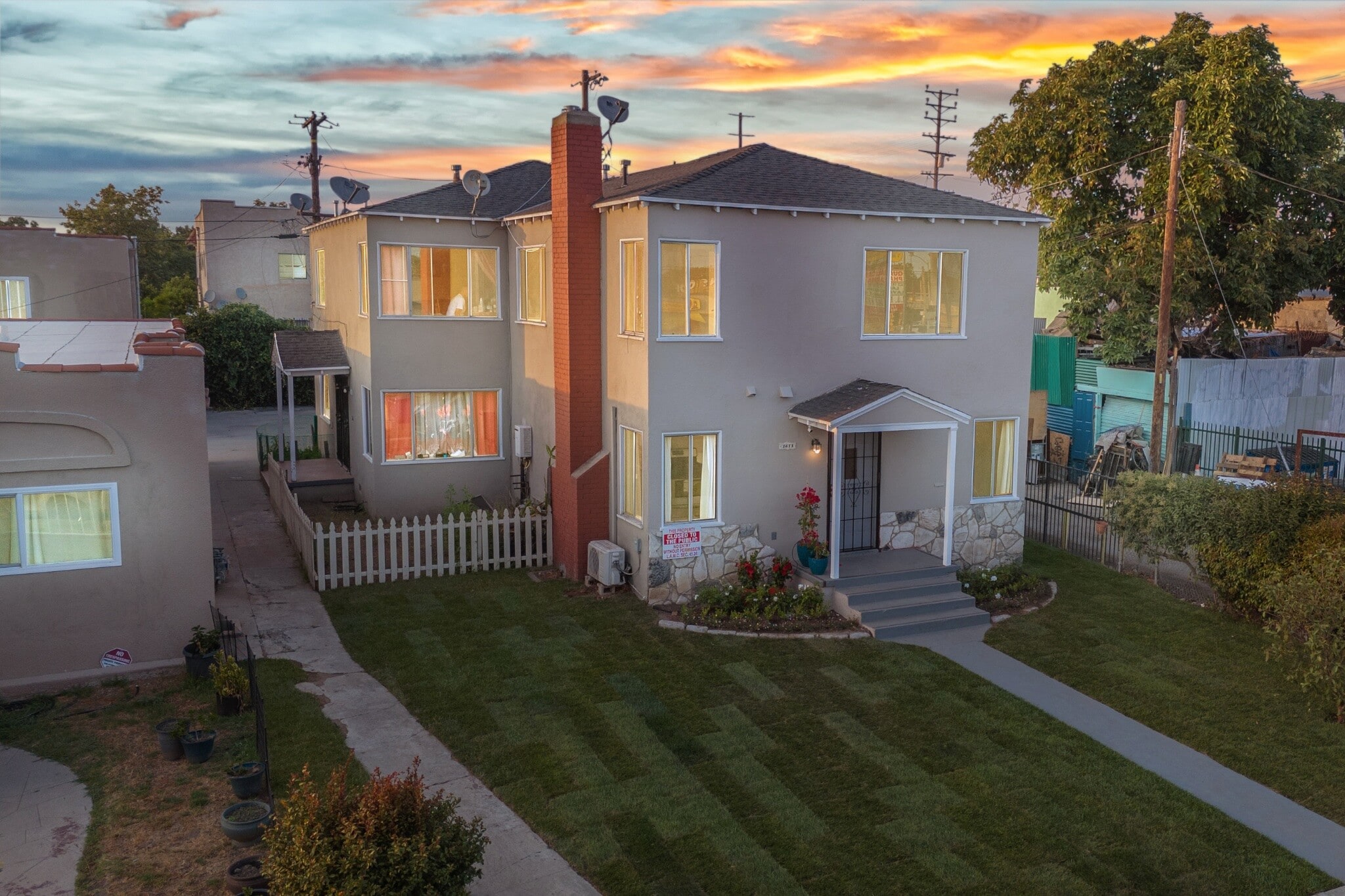 1613 Exposition Blvd, Los Angeles, CA for Sale