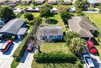 Delray Beach, FL Flex - 218 NE 11th St
