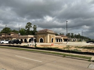 Houston, TX Retail - 11608 Louetta Rd Houston, TX Retail - 11608 Louetta Rd