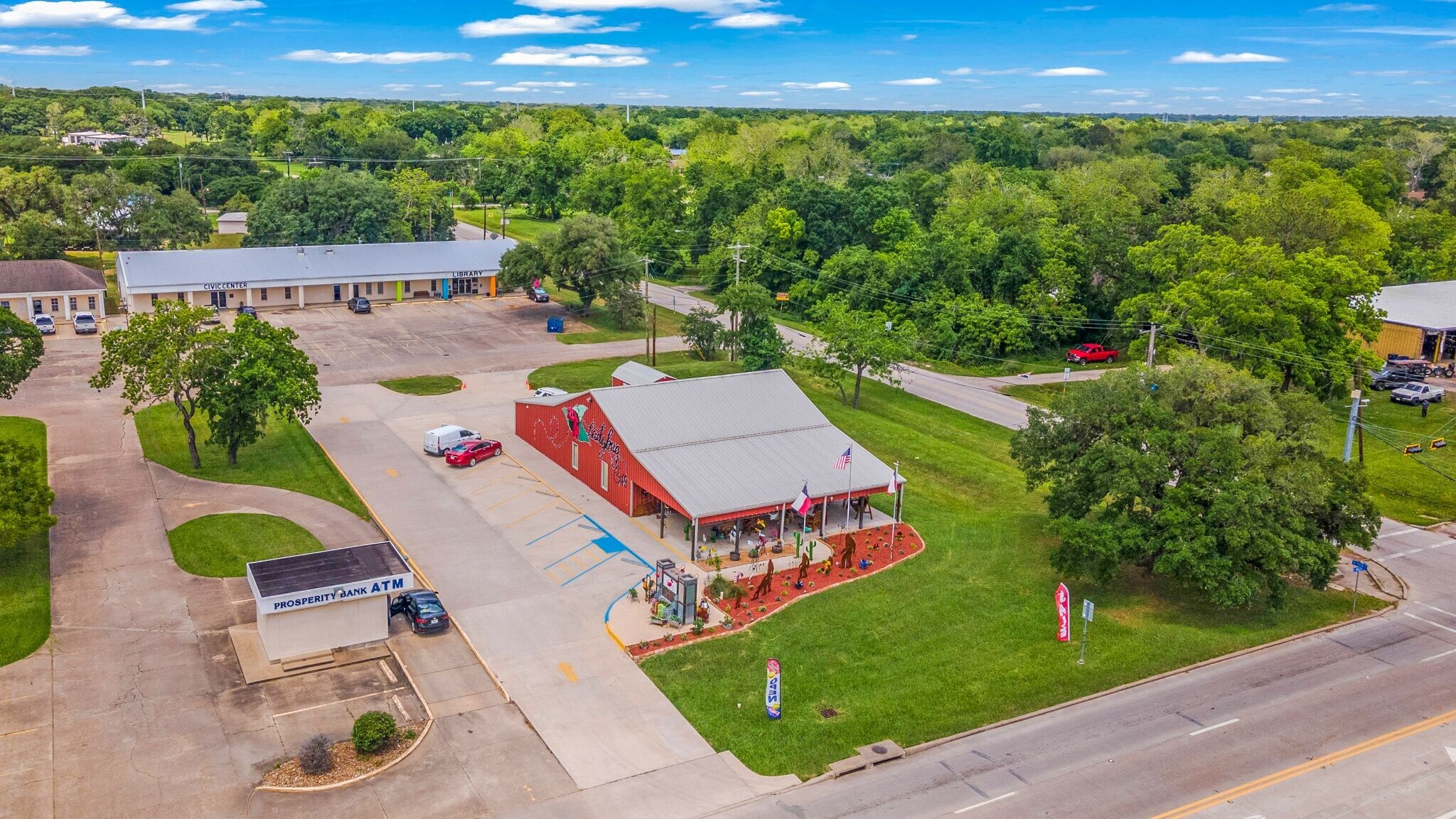 517 E Brazos Ave, West Columbia, TX for Sale
