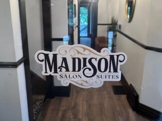 Woodstock, IL Retail - 210 N Madison St Woodstock, IL Retail - 210 N Madison St