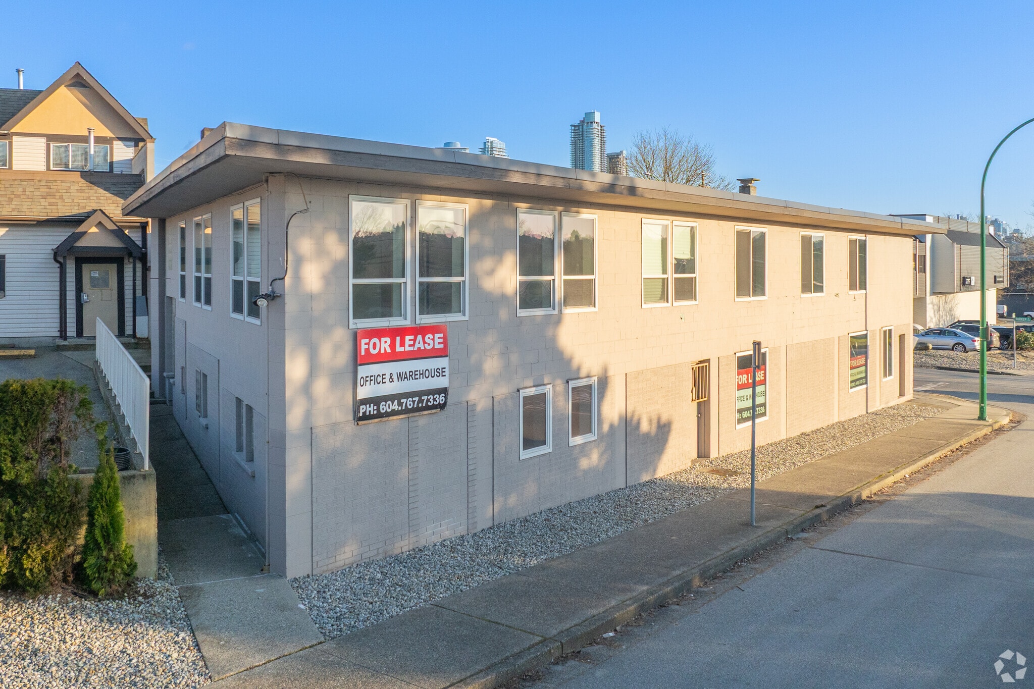 904 Boundary Rd, Burnaby, BC for Rent