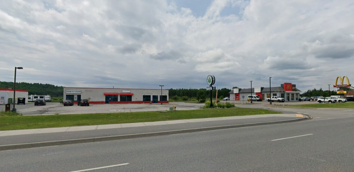 721 Centre St, Espanola, ON for Rent