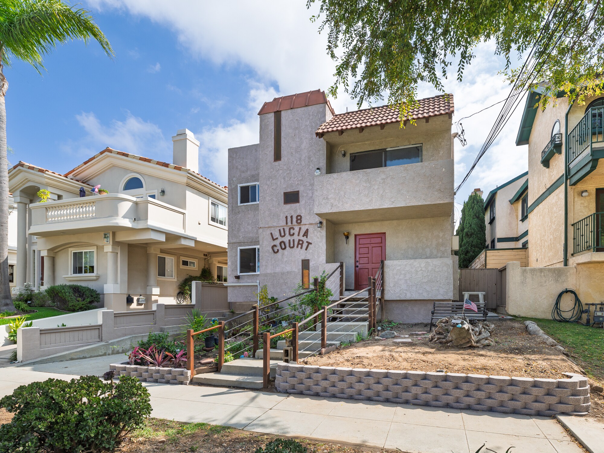 118 S Lucia Ave, Redondo Beach, CA for Sale