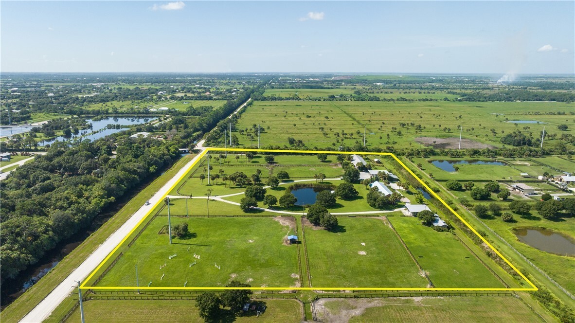 455 74th Ave, Vero Beach, FL for Sale