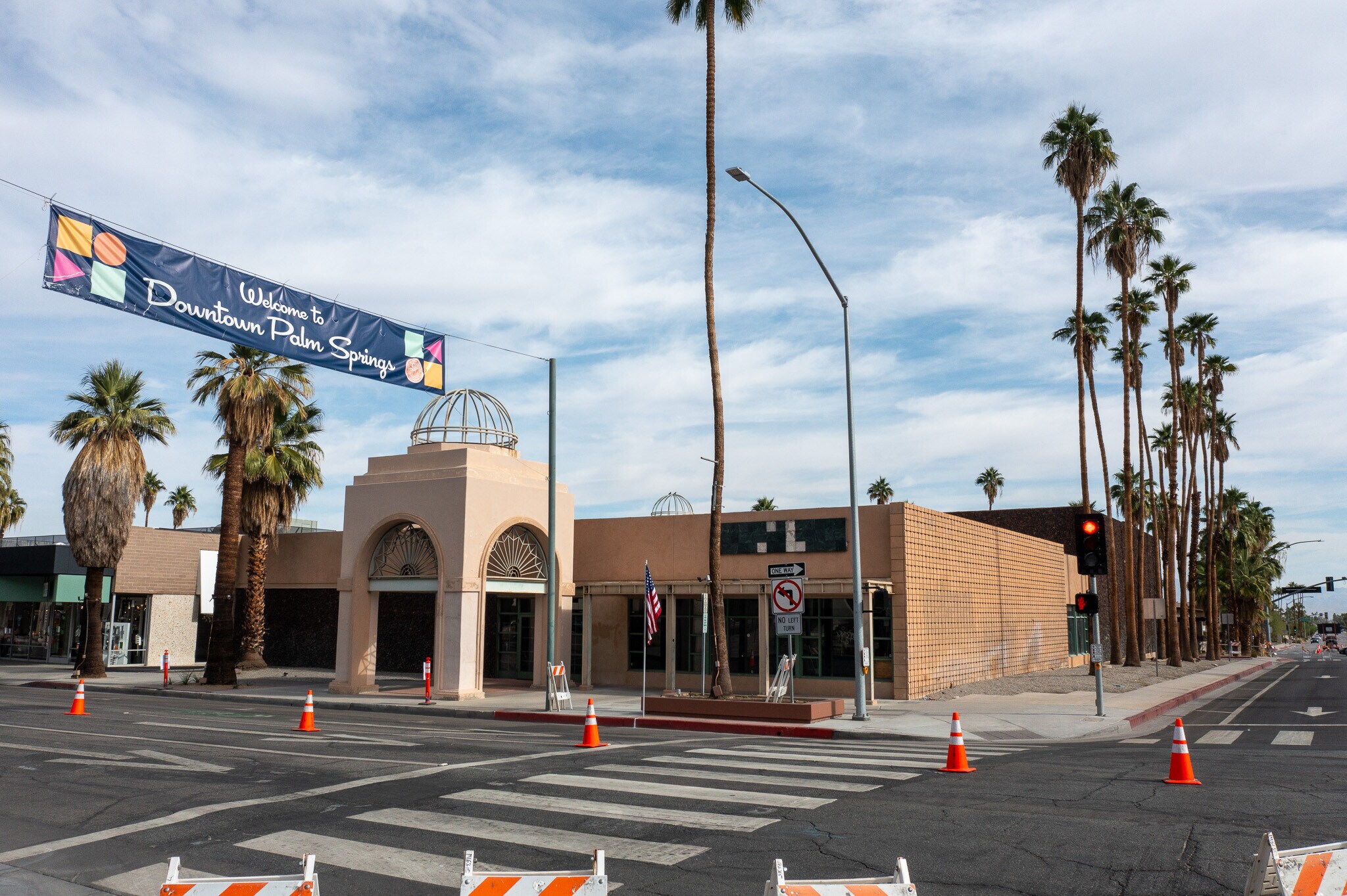 490 S Palm Canyon Dr, Palm Springs, CA for Sale