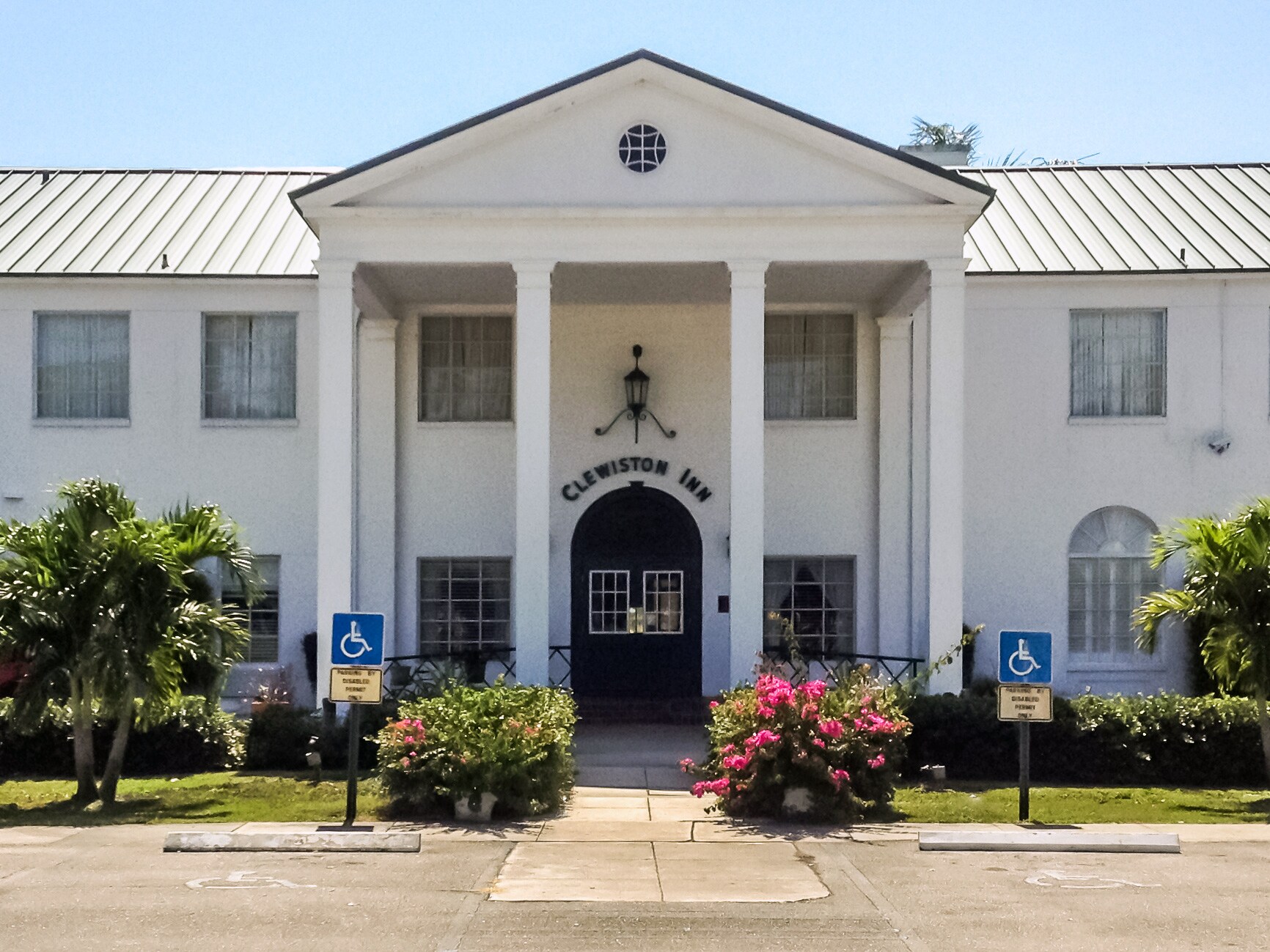 108 Royal Palm Ave, Clewiston, FL for Sale