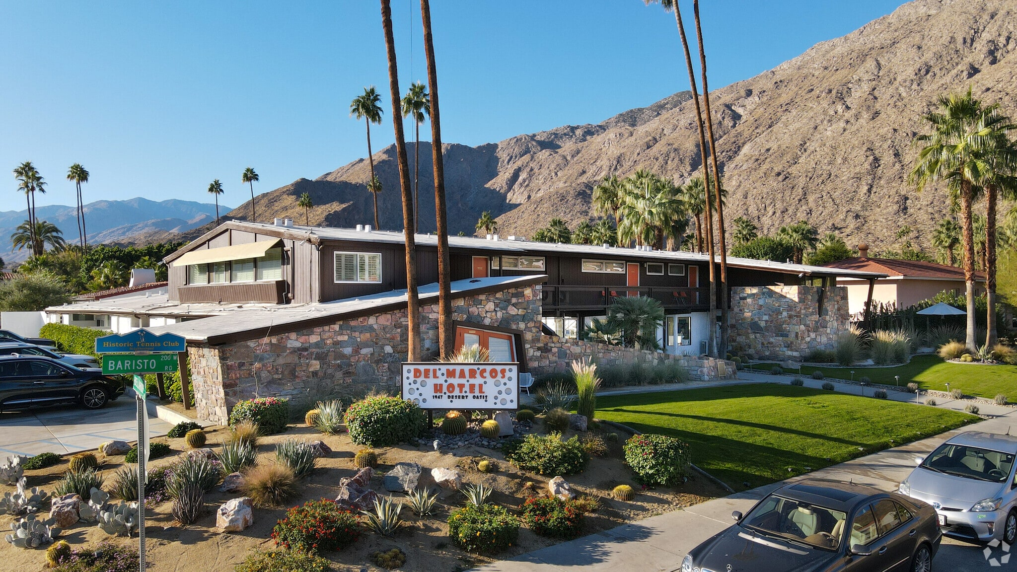 225 W Baristo Rd, Palm Springs, CA for Sale