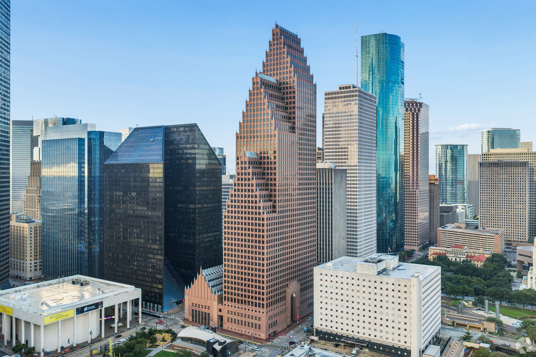 700 Louisiana St, Houston, TX for Rent