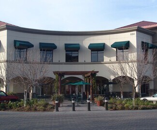 Fresno, CA Office - 680 W Shaw Ave