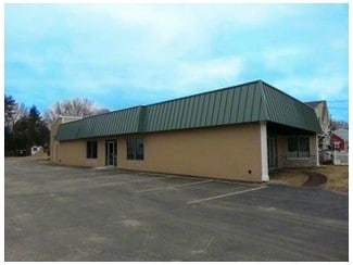 Rockland, MA Freestanding - 295 Centre Ave