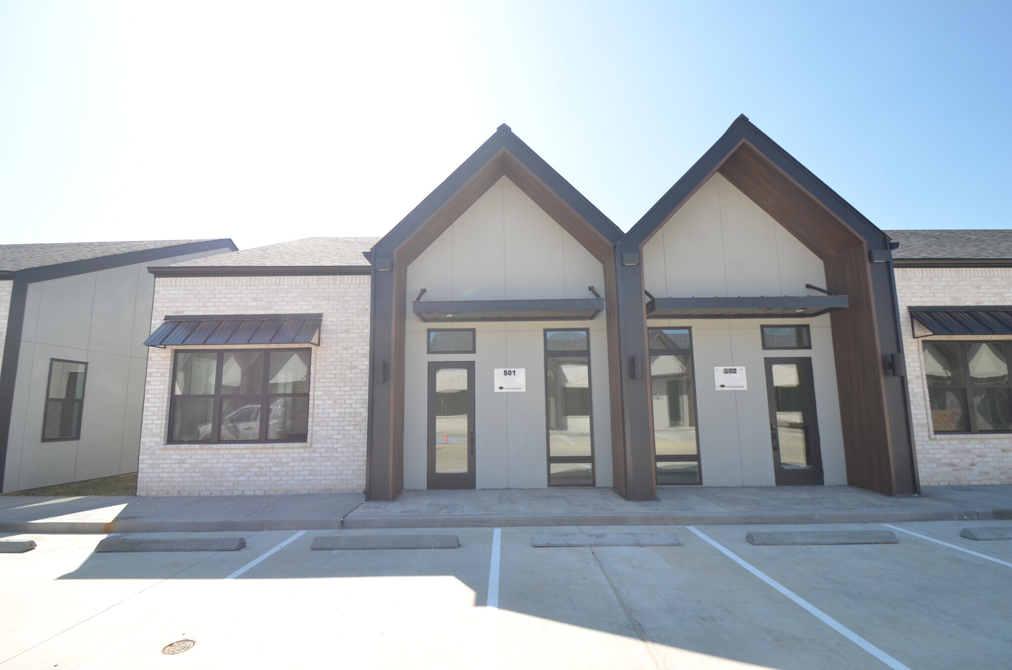 1325 Main St, Katy, TX for Rent