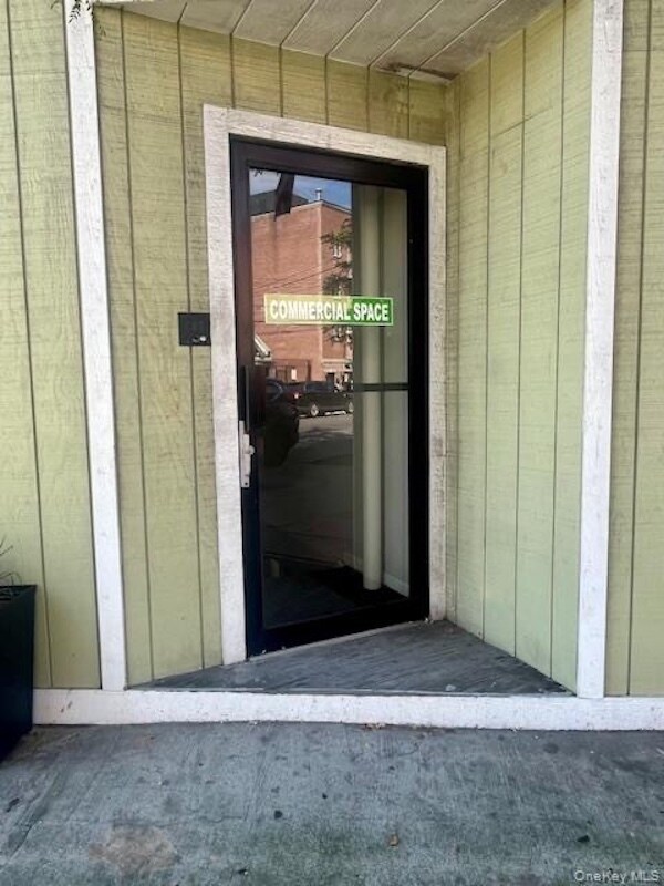 11628 Myrtle Ave, Richmond Hill, NY for Rent