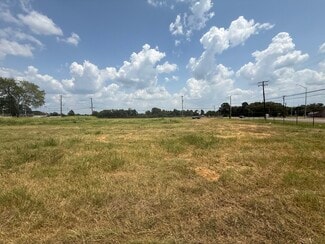 Gladewater, TX Commercial - 2700 W Upshur Ave Gladewater, TX Commercial - 2700 W Upshur Ave