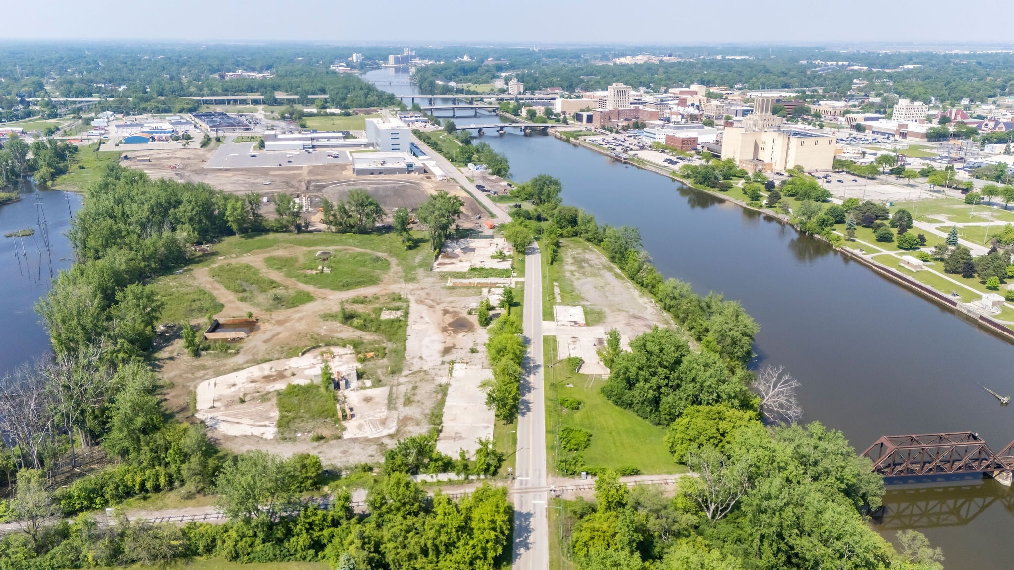 1420 Niagara st, Saginaw, MI for Sale