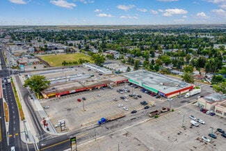 Calgary, AB Retail - 3211-3235 17 Av SE Calgary, AB Retail - 3211-3235 17 Av SE