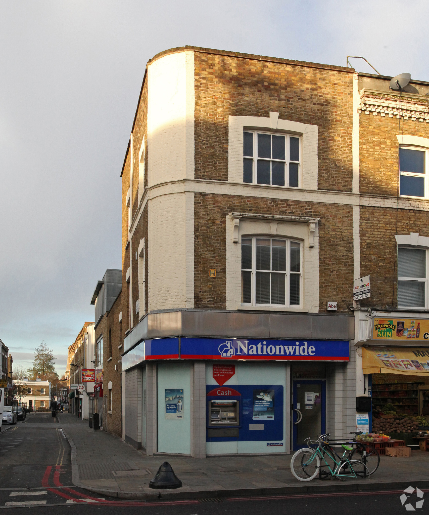 71 Kingsland High St, London, LND for Rent