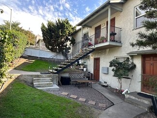 San Diego, CA Apartments - 2663 E St