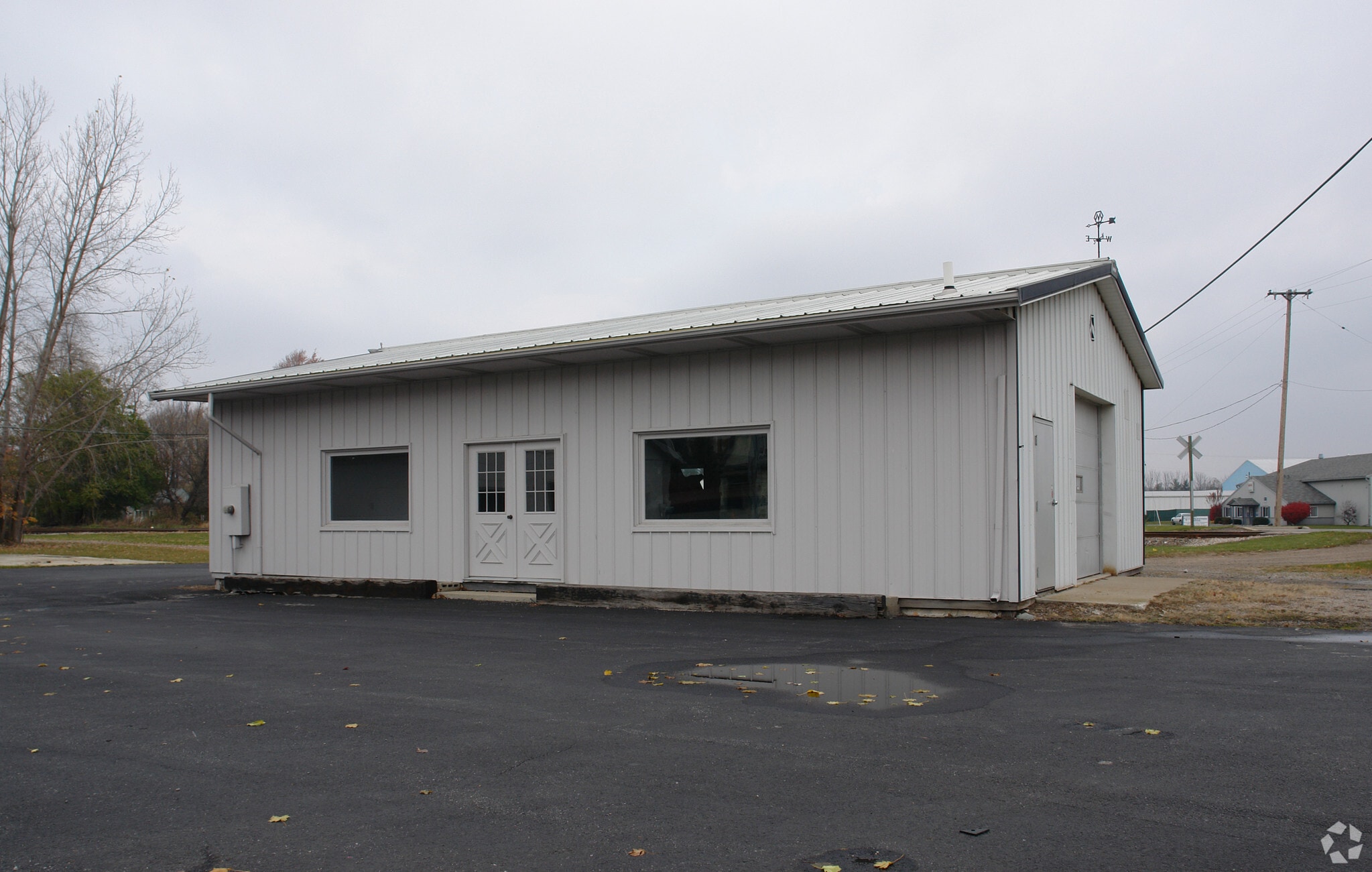 321 E Adrian St, Blissfield, MI for Sale