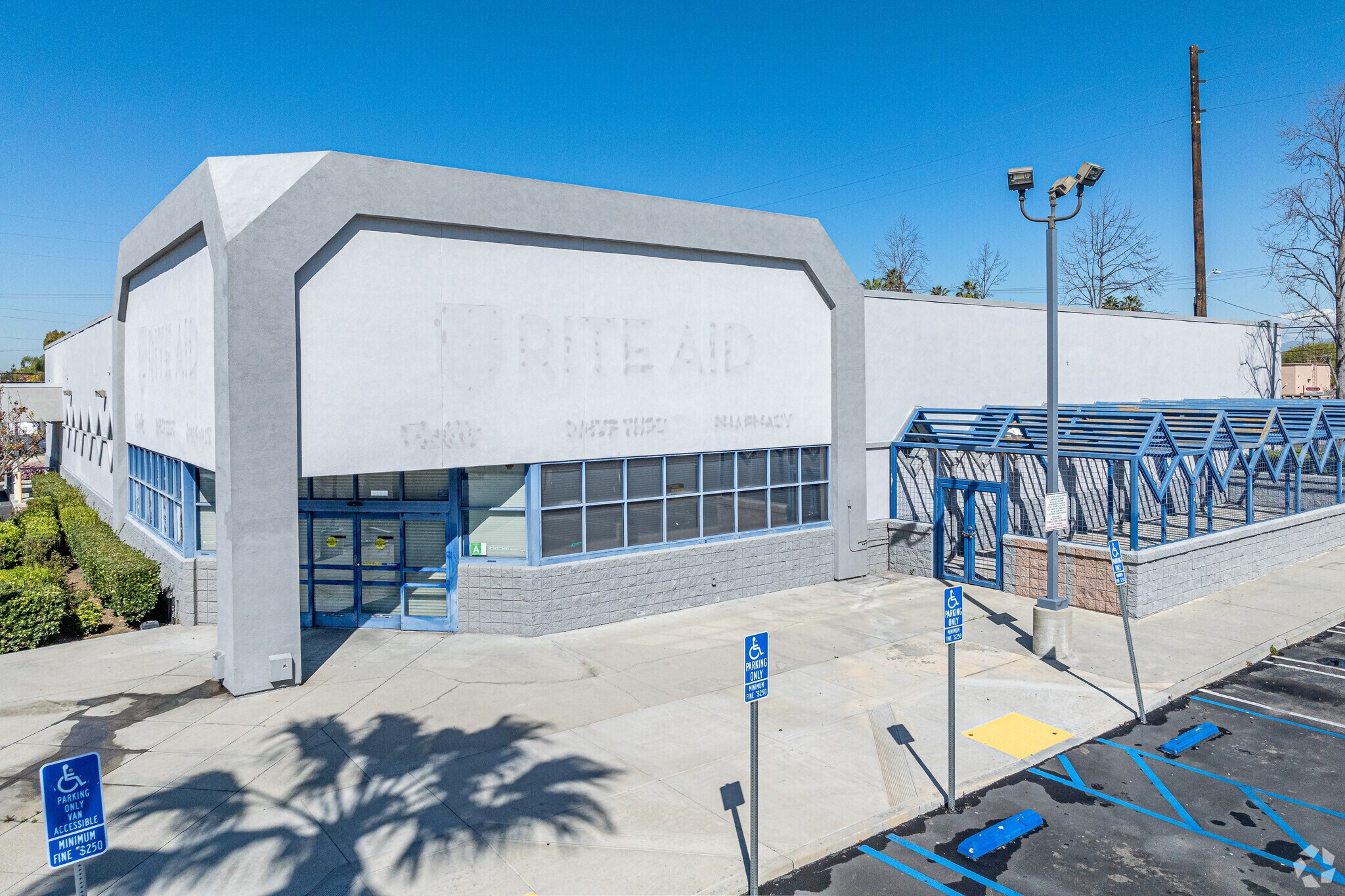 15800 Imperial Hwy, La Mirada, CA for Rent