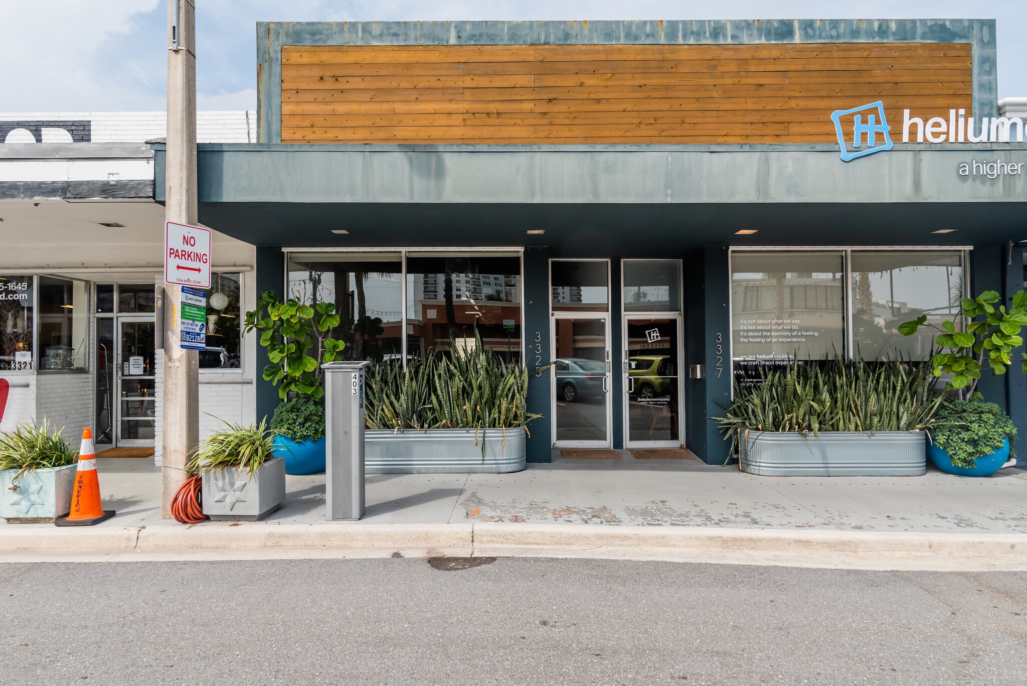 3325-3327 NE 32nd St, Fort Lauderdale, FL for Rent