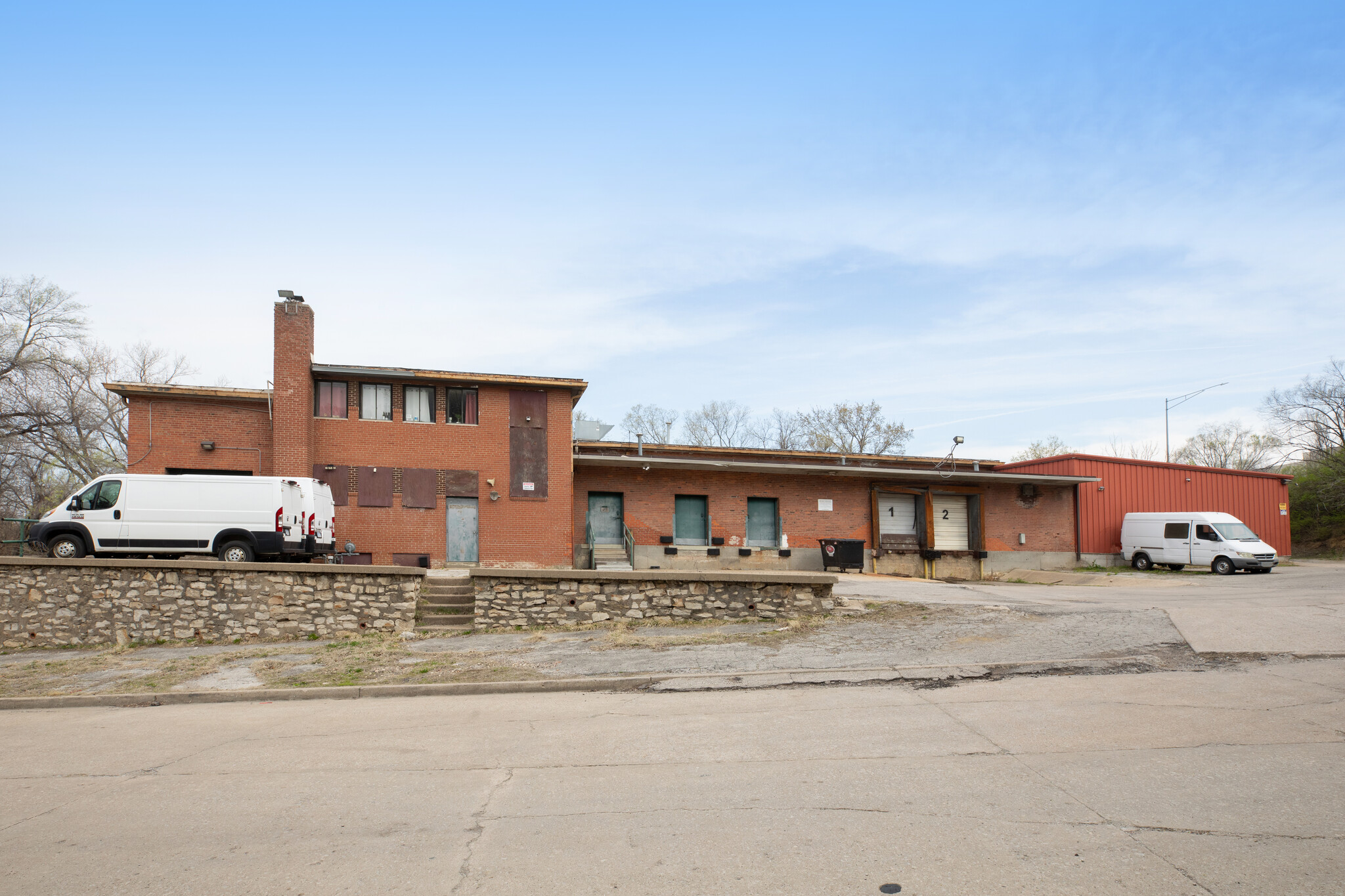 1400 E 2nd St, Kansas City, MO for Sale