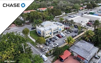 Miami, FL Bank - 2000 SW 57th Ave