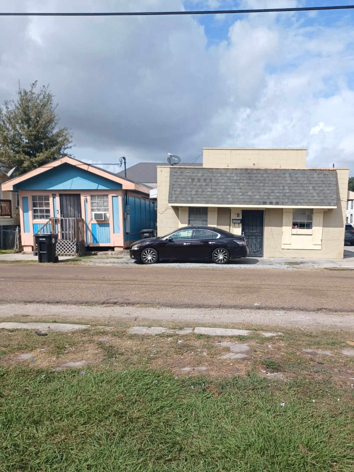 2401 S Johnson St, New Orleans, LA for Sale