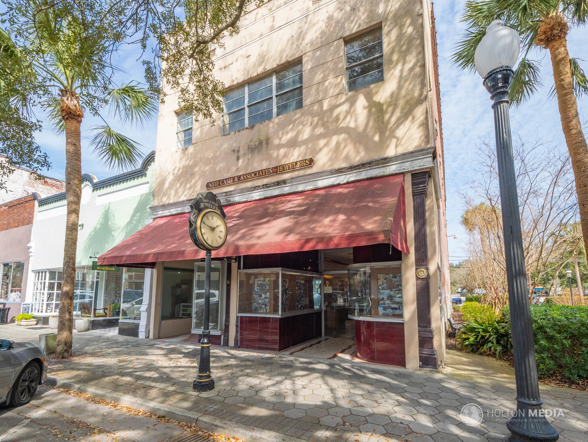 1418 Newcastle St, Brunswick, GA for Sale