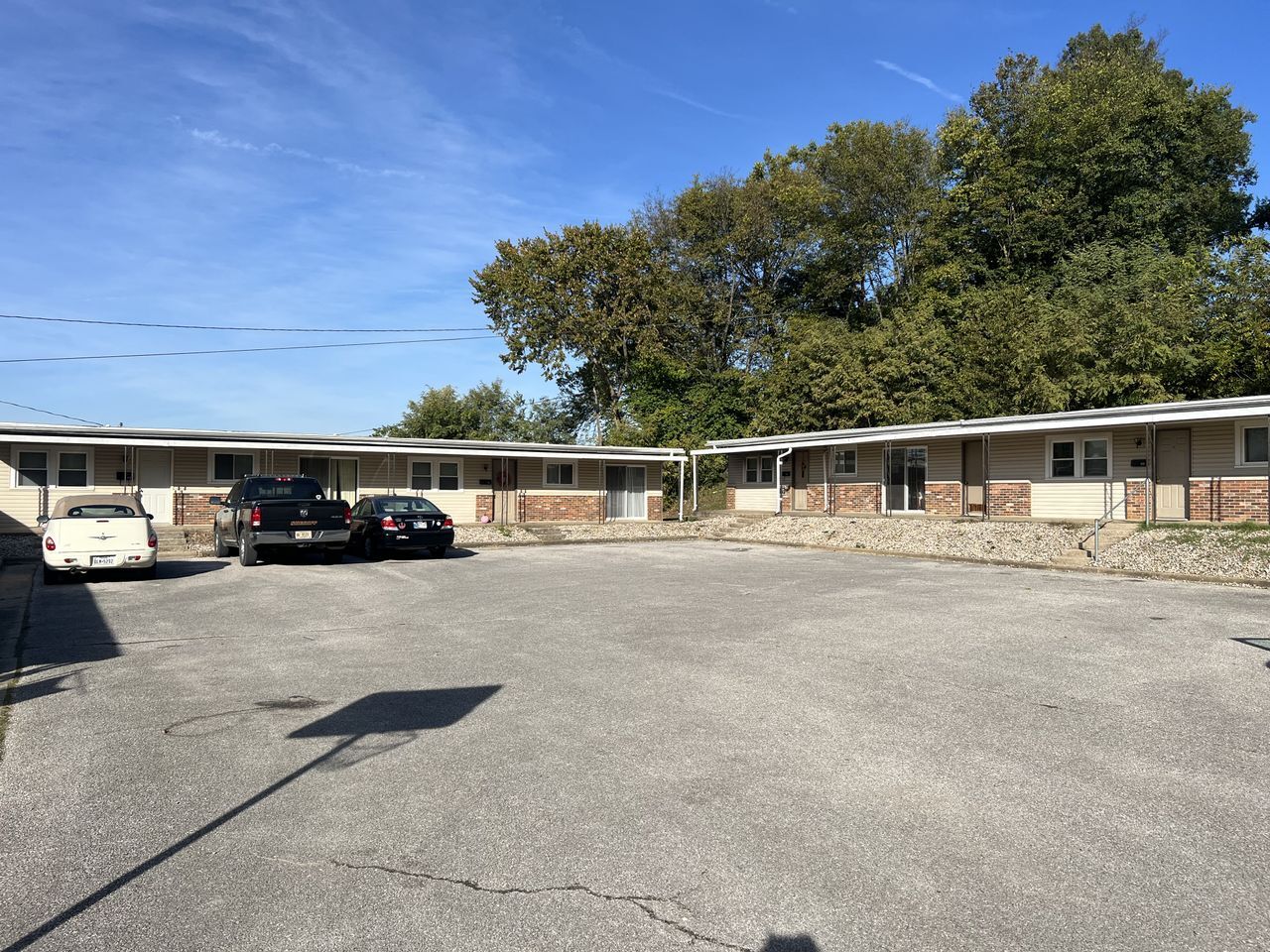 315 10th St, Tell City, IN for Sale