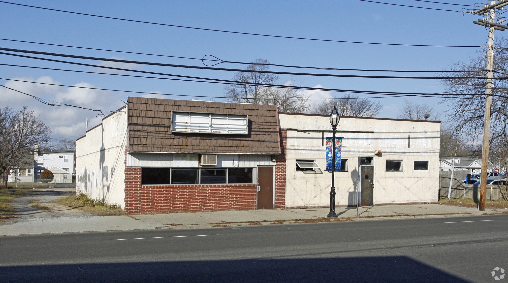 873 Montauk Hwy, Copiague, NY for Rent