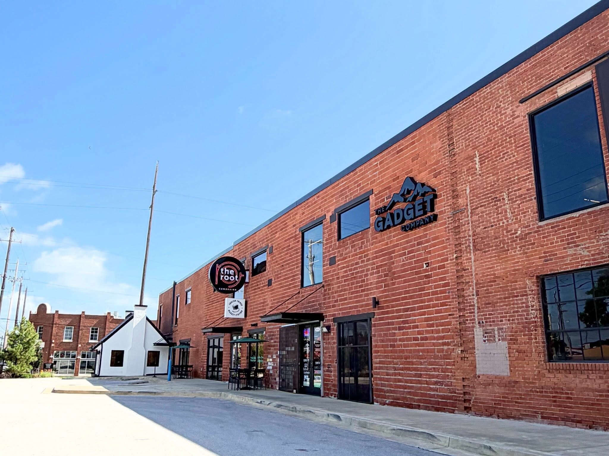 1207 S Lewis Ave, Tulsa, OK for Rent