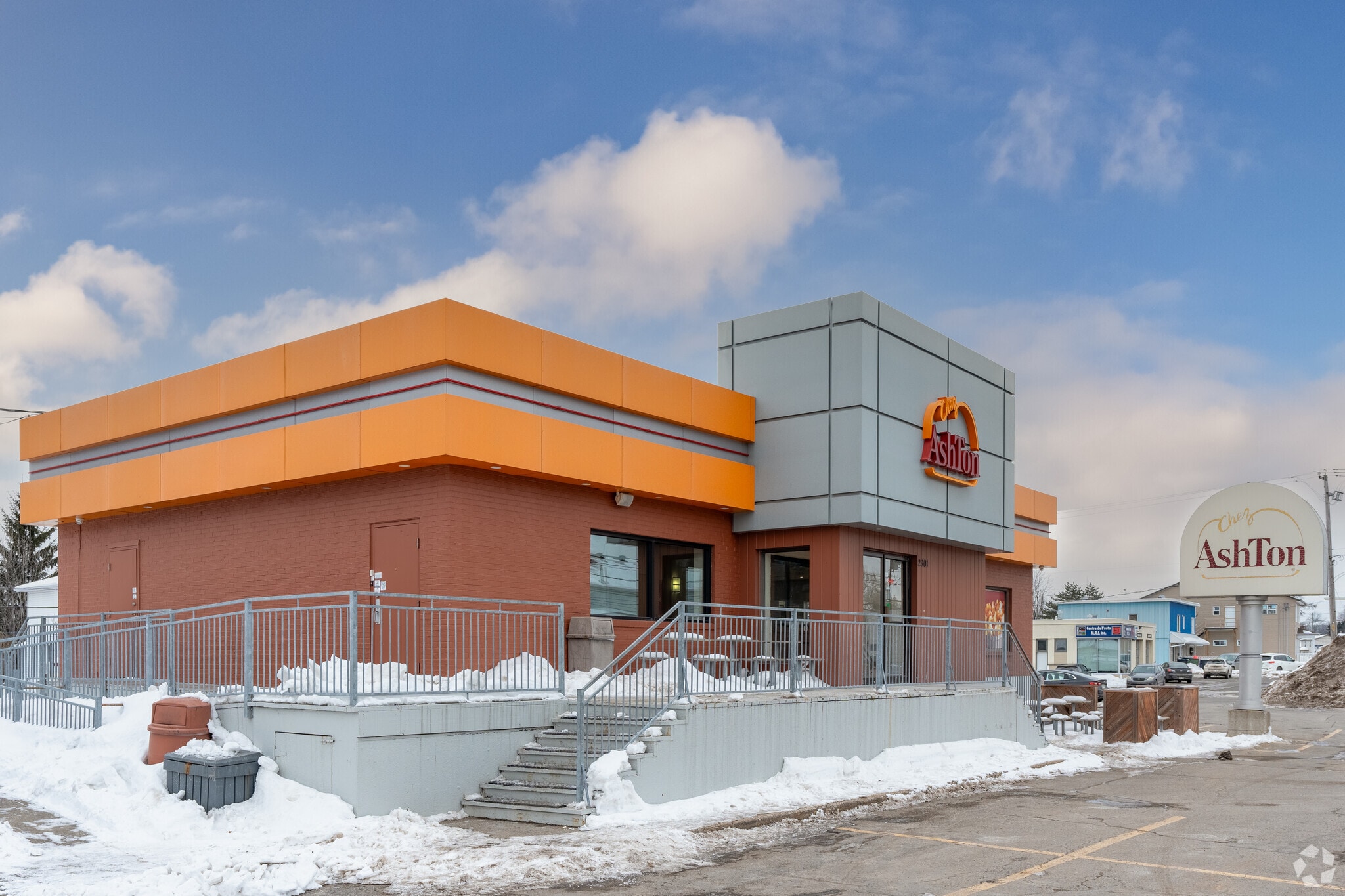 2301 Boul Guillaume-Couture, Lévis, QC for Sale