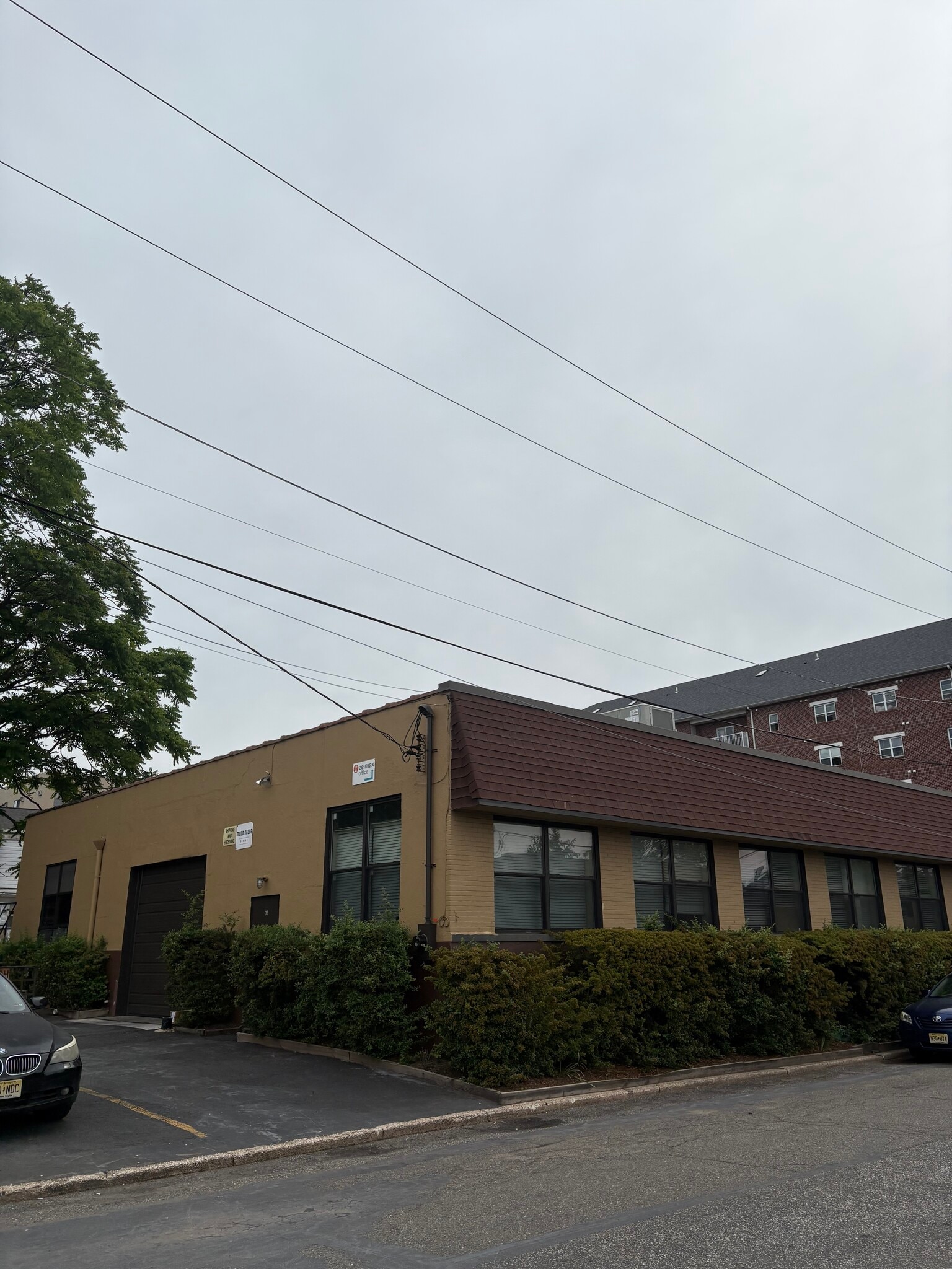 32 Dicarolis Ct, Hackensack, NJ for Rent