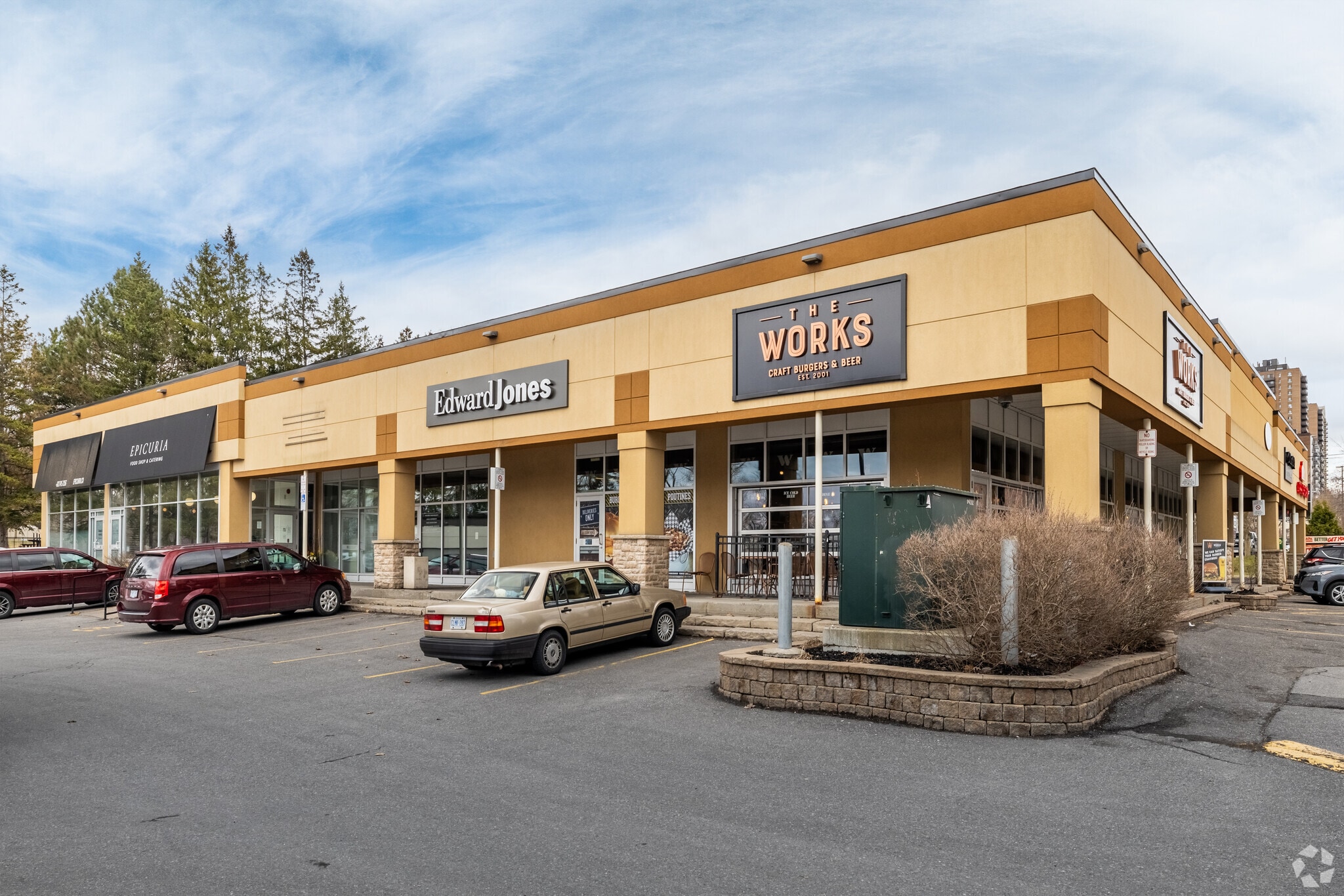 347-375 St. Laurent Blvd, Ottawa, ON for Rent