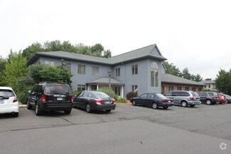 469 Buckland Rd