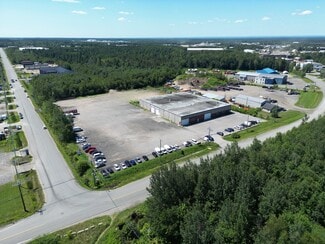 Trois-Rivières, QC Industrial - 8435-8505 Boul Parent Trois-Rivières, QC Industrial - 8435-8505 Boul Parent