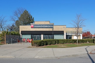 Richmond Hill, ON Retail - 140 York Blvd