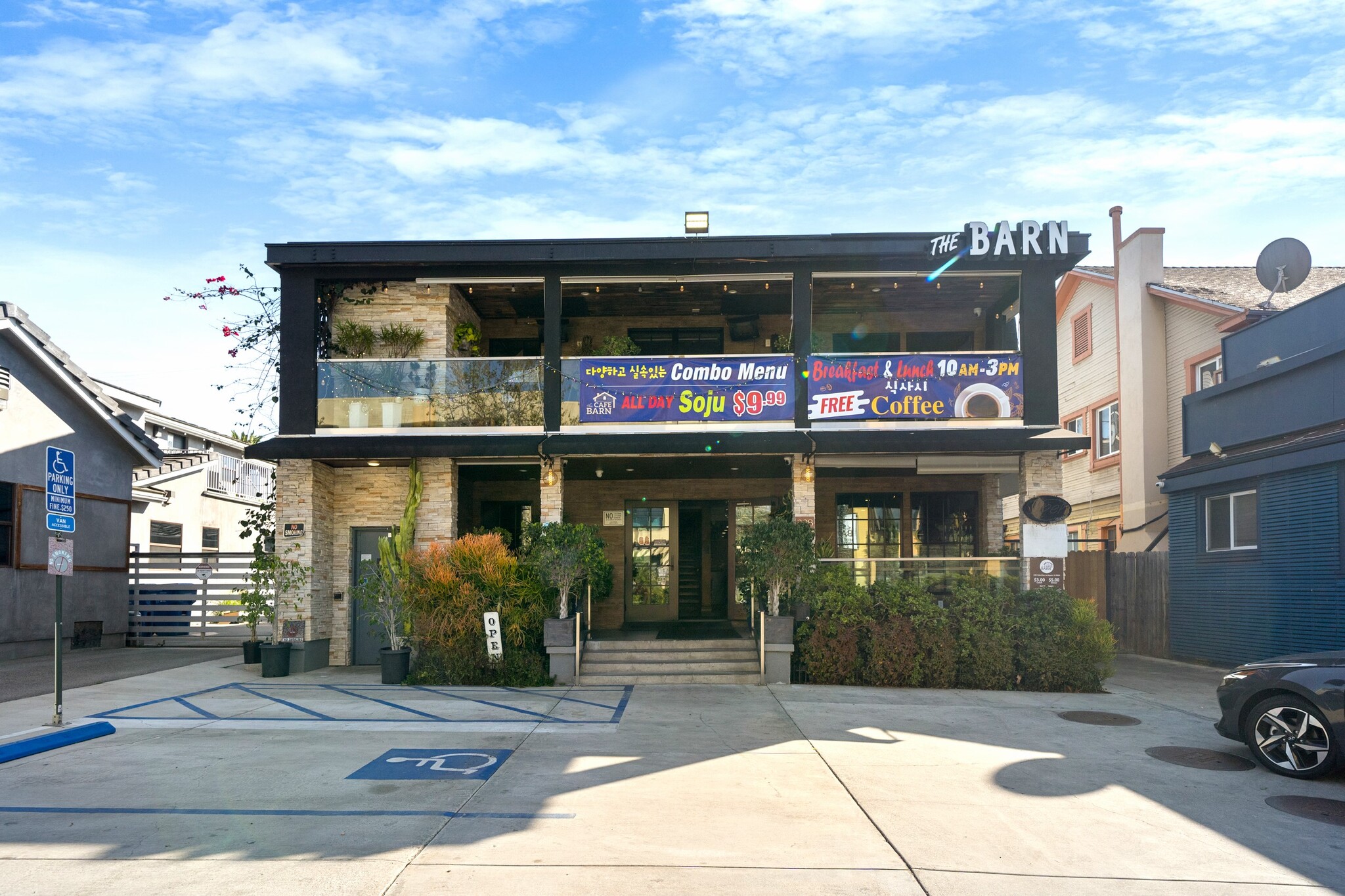 228 S Oxford Ave, Los Angeles, CA for Sale