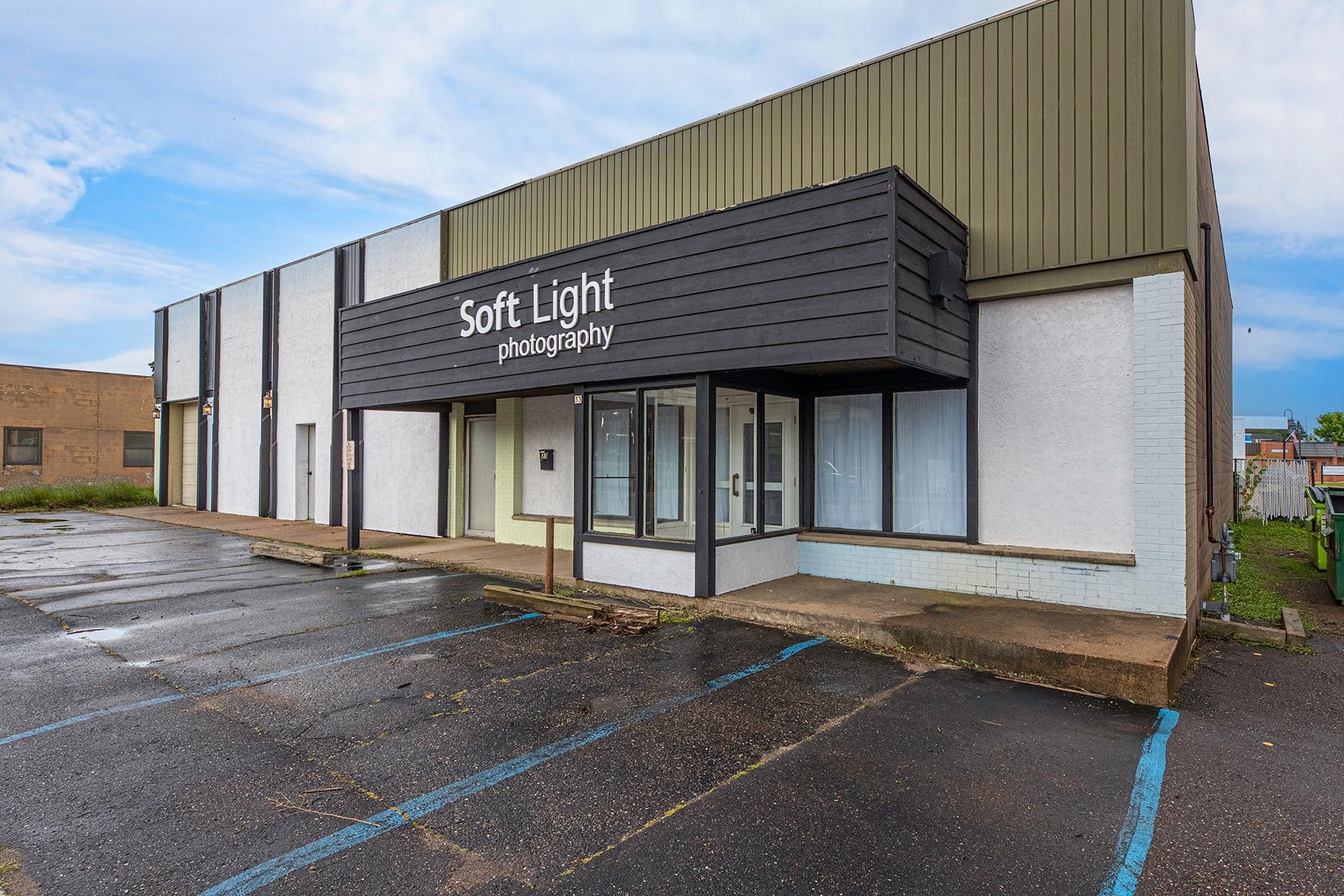 33 W King St, Rhinelander, WI for Sale
