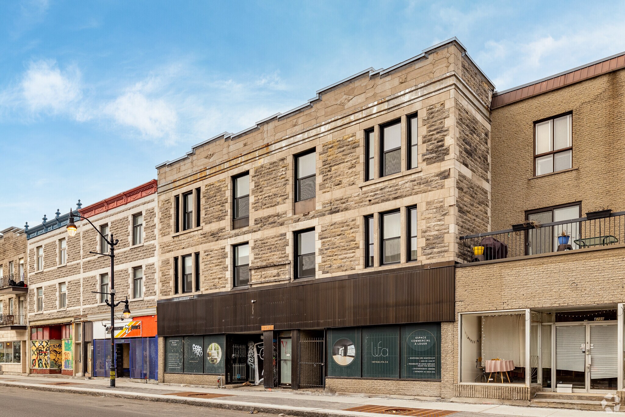 4787-4797 Rue Sainte-Catherine E, Montréal, QC for Rent
