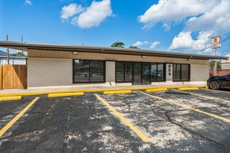 Conroe, TX Freestanding - 909 Houston St Conroe, TX Freestanding - 909 Houston St