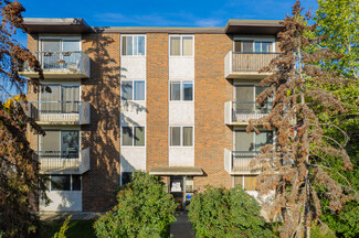 Calgary, AB Apartments - 623 9A St NW