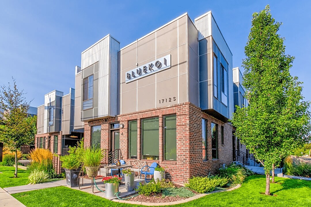 1712 S 900 E, Salt Lake City, UT for Sale
